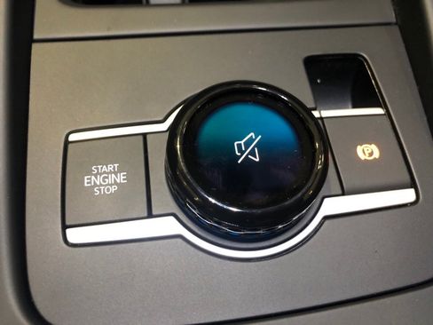 New 2025 Volkswagen Tiguan S image 24