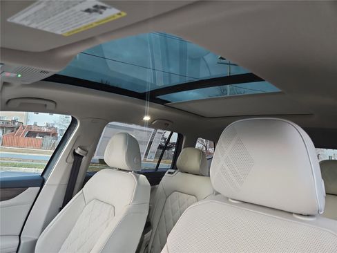 New 2026 Volkswagen Atlas SEL Premium R-Line image 19