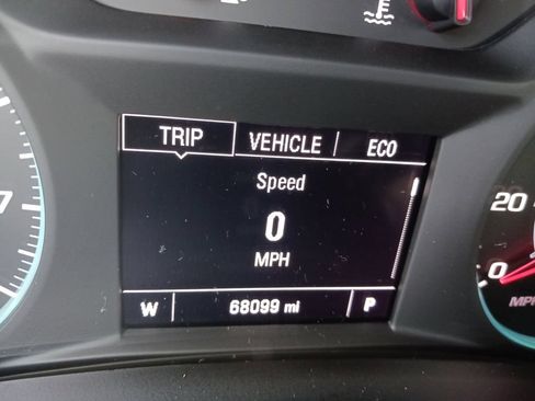 Used 2023 Chevrolet Equinox LS FWD image 19