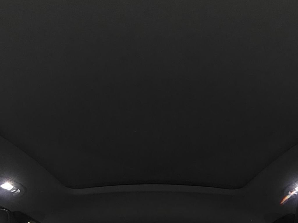 Certified 2022 Chevrolet Blazer LT AWD/4WD image 17