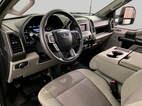 Used 2022 Ford F350 XL w/ STX Appearance Package AWD/4WD image 12