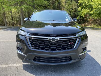 Used 2023 Chevrolet Traverse RS