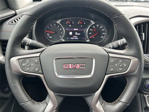 Used 2022 GMC Terrain AT4 w/ Infotainment Package II image 32
