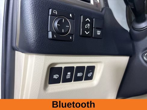 Used 2021 Lexus GX 460 Premium w/ Premium Package AWD/4WD image 13