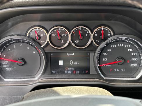 Used 2021 Chevrolet Silverado 1500 LTZ AWD/4WD image 10