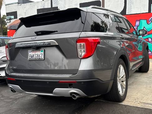 Used 2021 Ford Explorer Limited RWD image 5
