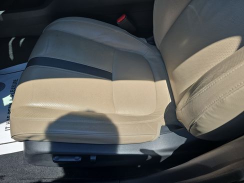 Used 2016 Honda Civic Touring image 26