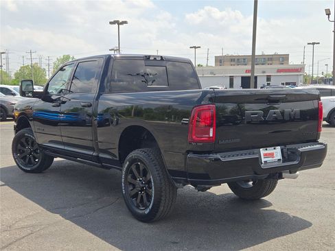 New 2025 RAM 2500 Laramie image 16
