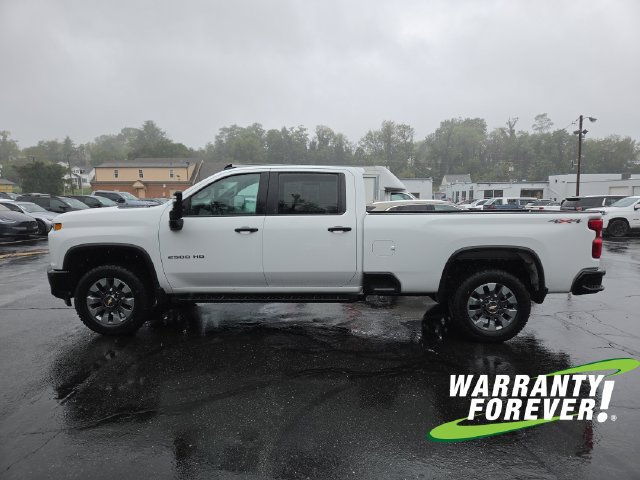 Used 2023 Chevrolet Silverado 2500 Custom w/ Custom Convenience Package AWD/4WD image 4