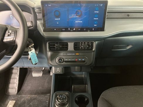 New 2026 Ford Maverick XL image 30