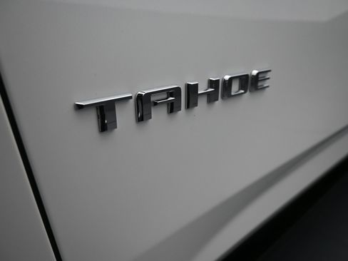 Used 2023 Chevrolet Tahoe Premier AWD/4WD image 42