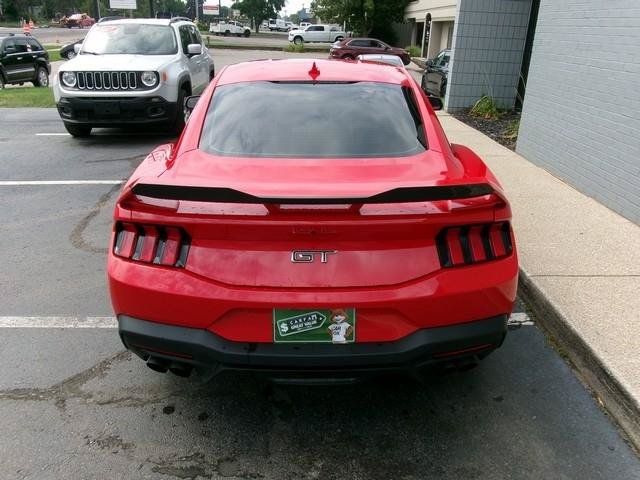 Used 2024 Ford Mustang GT w/ GT Performance Package RWD image 6