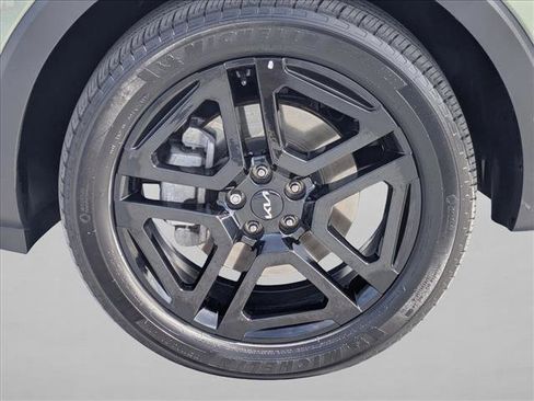 Used 2023 Kia Telluride EX X-Line AWD/4WD image 25