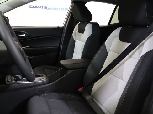 New 2026 Chevrolet Trax LS image 23
