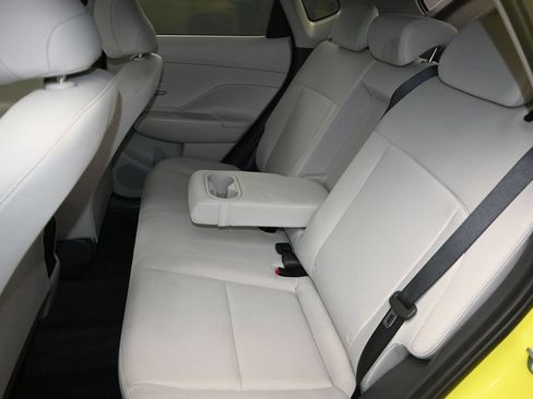 Used 2025 Hyundai Kona SEL AWD/4WD image 17