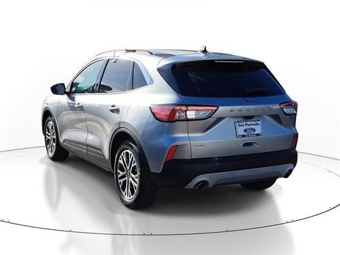 Used 2022 Ford Escape SEL w/ Technology Package image 3