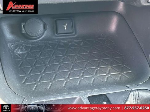 Certified 2020 Toyota RAV4 LE w/ All Weather Liner Package AWD/4WD image 33