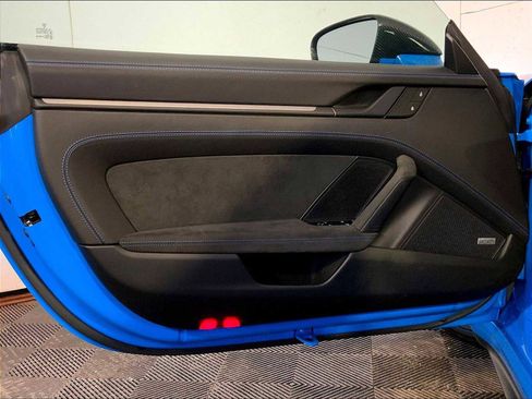 Certified 2022 Porsche 911 GT3 image 25