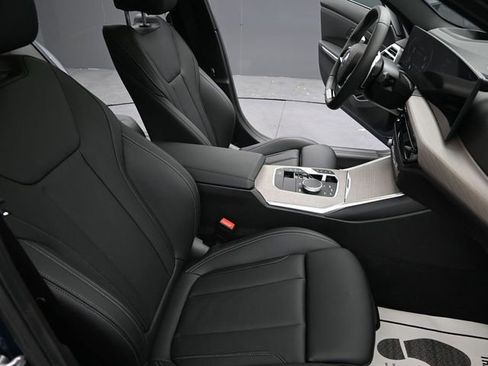 Used 2025 BMW 330i Sedan image 20