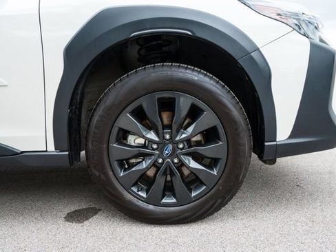 Used 2023 Subaru Outback Onyx Edition AWD/4WD image 12