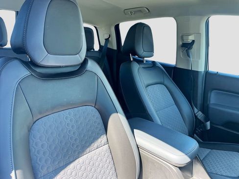 Used 2022 Chevrolet Colorado Z71 w/ Trail Boss Package image 27