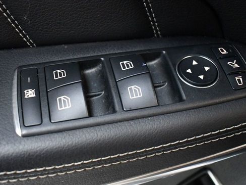 Used 2014 Mercedes-Benz GL 450 4MATIC image 75