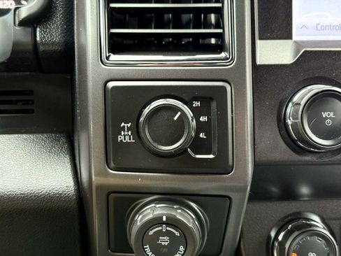 Certified 2020 Ford F150 XLT w/ Equipment Group 302A Luxury image 26