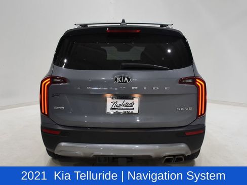 Used 2021 Kia Telluride SX w/ SX Prestige Package image 5
