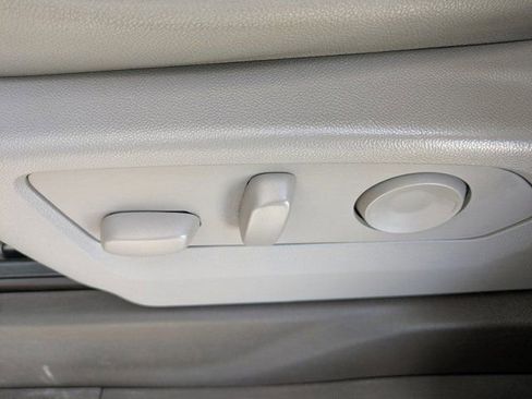 Used 2025 GMC Sierra 1500 SLT image 19