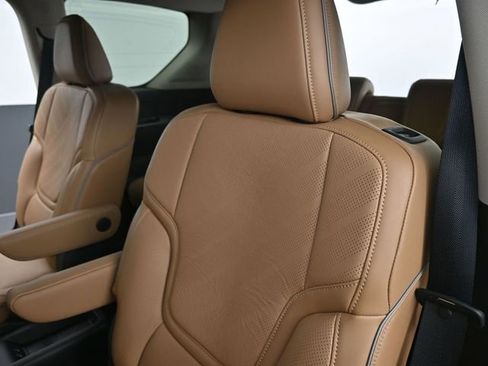 New 2026 INFINITI QX80 Luxe w/ Cargo Package image 26