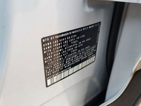 Used 2018 Volkswagen Tiguan S FWD image 30