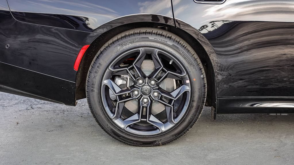 New 2026 Dodge Charger R/T AWD/4WD image 12