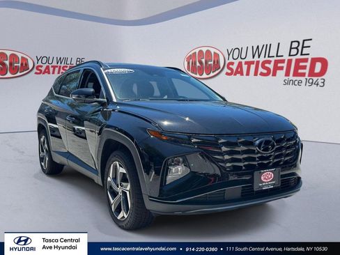 Certified 2022 Hyundai Tucson Limited AWD/4WD image 1