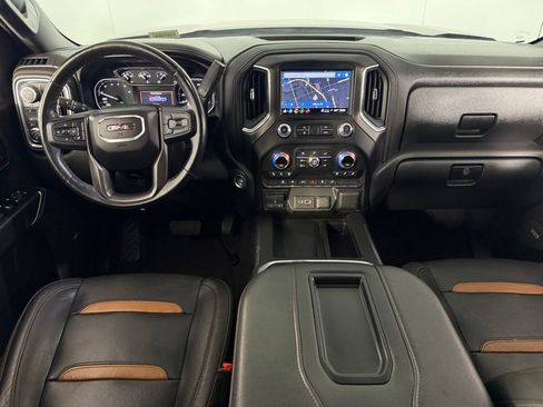 Used 2021 GMC Sierra 1500 AT4 w/ AT4 Preferred Package AWD/4WD image 12