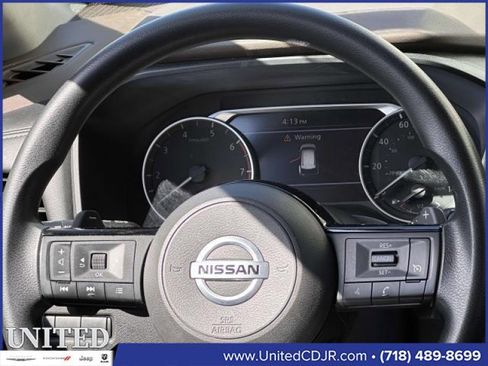 Used 2021 Nissan Rogue S image 20