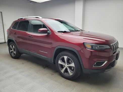 Used 2019 Jeep Cherokee Limited image 11
