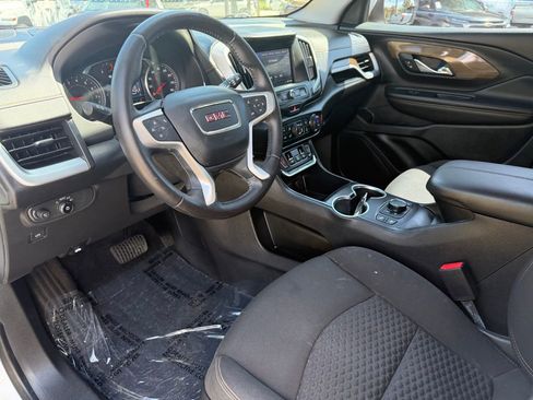 Used 2020 GMC Terrain SLE w/ Driver Convenience Package image 19