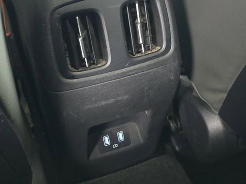 Certified 2024 Hyundai Santa Cruz Limited image 17