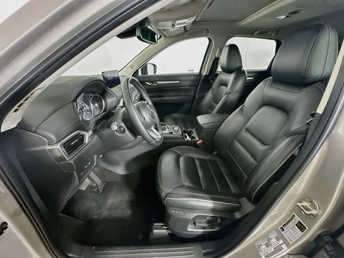 Used 2025 MAZDA CX-5 AWD 2.5 S w/ Preferred Package image 13
