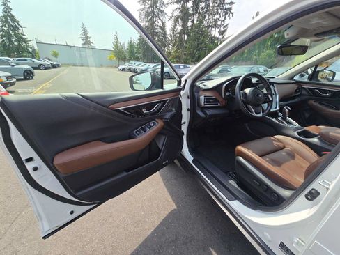 Used 2022 Subaru Outback Touring XT w/ Popular Package #2 AWD/4WD image 20