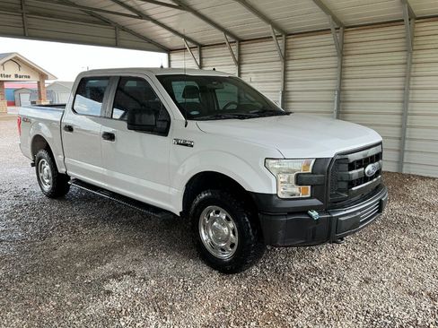 Used 2017 Ford F150 XL w/ Equipment Group 101A Mid AWD/4WD image 2