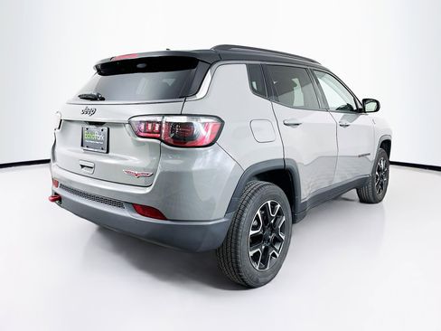 Used 2020 Jeep Compass Trailhawk w/ Cold Weather Group image 9