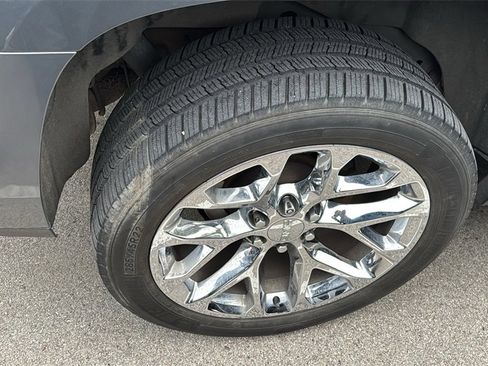 Used 2019 GMC Yukon SLT image 9