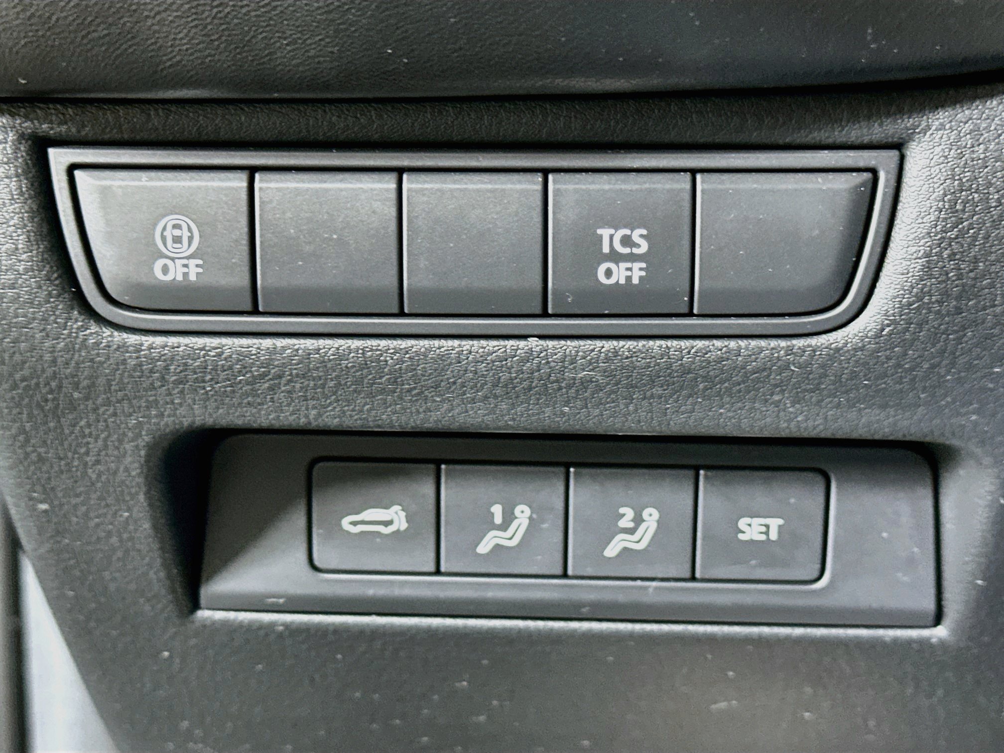 Used 2025 MAZDA CX-50 AWD 2.5 S w/ Premium Plus Pkg image 17