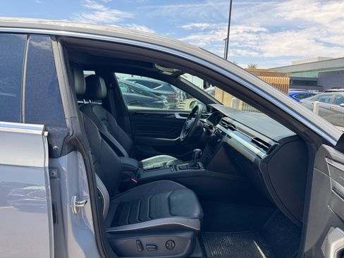 Used 2023 Volkswagen Arteon SEL Premium AWD/4WD image 19