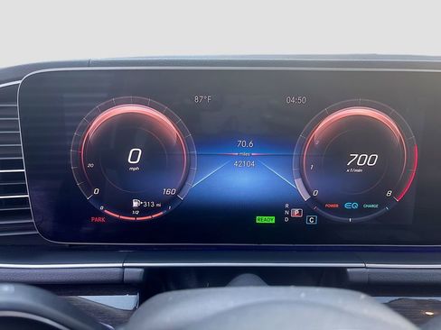 Used 2020 Mercedes-Benz GLS 450 4MATIC image 45