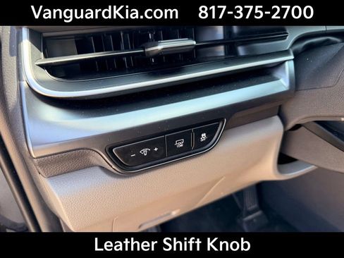 Certified 2026 Kia Carnival LXS FWD image 16