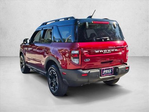 Used 2025 Ford Bronco Sport Outer Banks w/ Outer Banks Tech Package+ AWD/4WD image 7