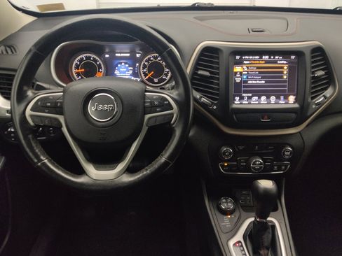 Used 2015 Jeep Cherokee Trailhawk w/ Comfort/Convenience Group AWD/4WD image 22