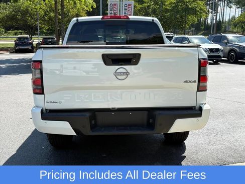 Certified 2025 Nissan Frontier SV AWD/4WD image 7